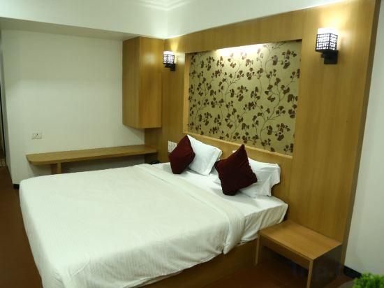 Hotel Kewal EMBER GLOW A C 2