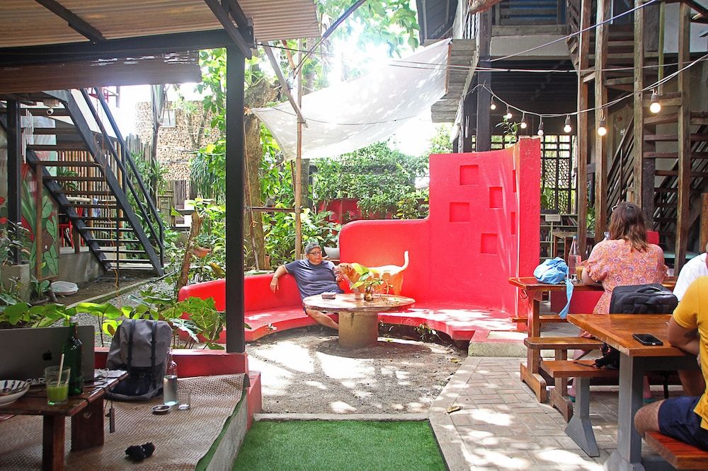 undefined The Lazy Dog Bed & Breakfast