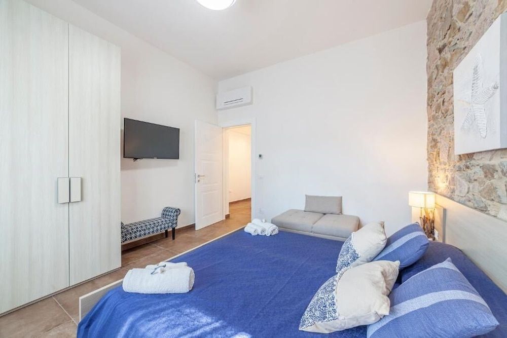 Apartment, 2 Bedrooms, Garden Area
