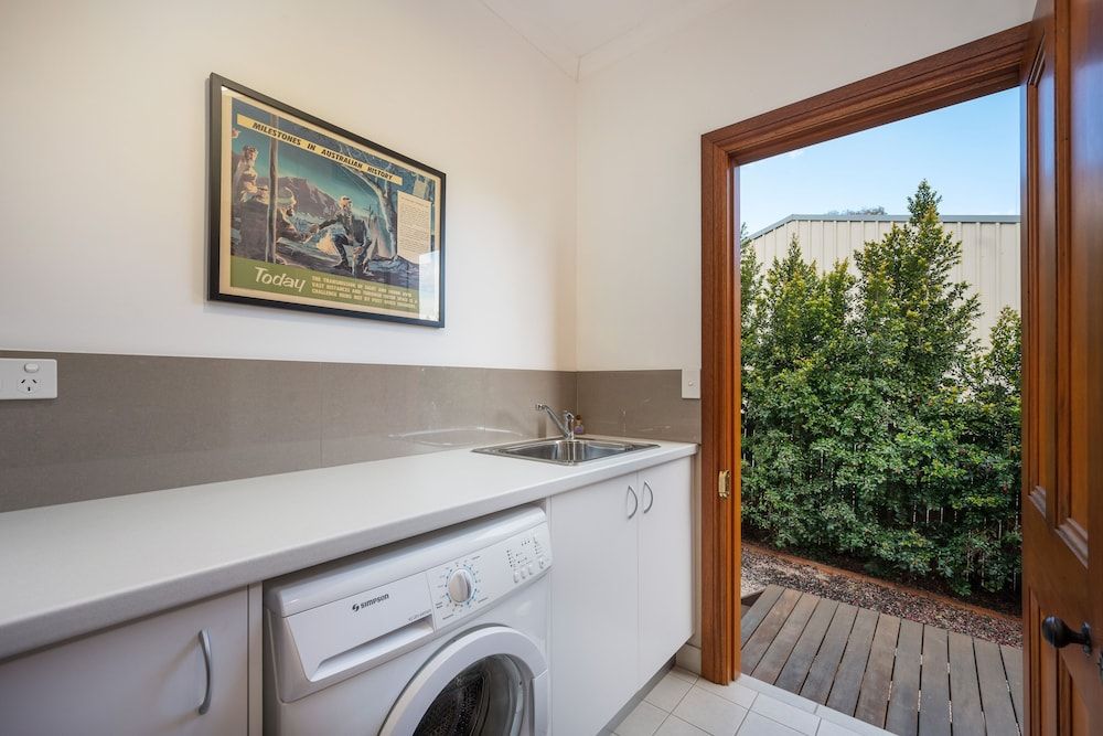 Telegraph Station Premium Apartment 8