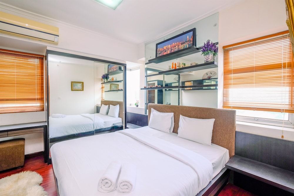 undefined Cozy And Nice 2Br Apartment At Maple Park Sunter 7