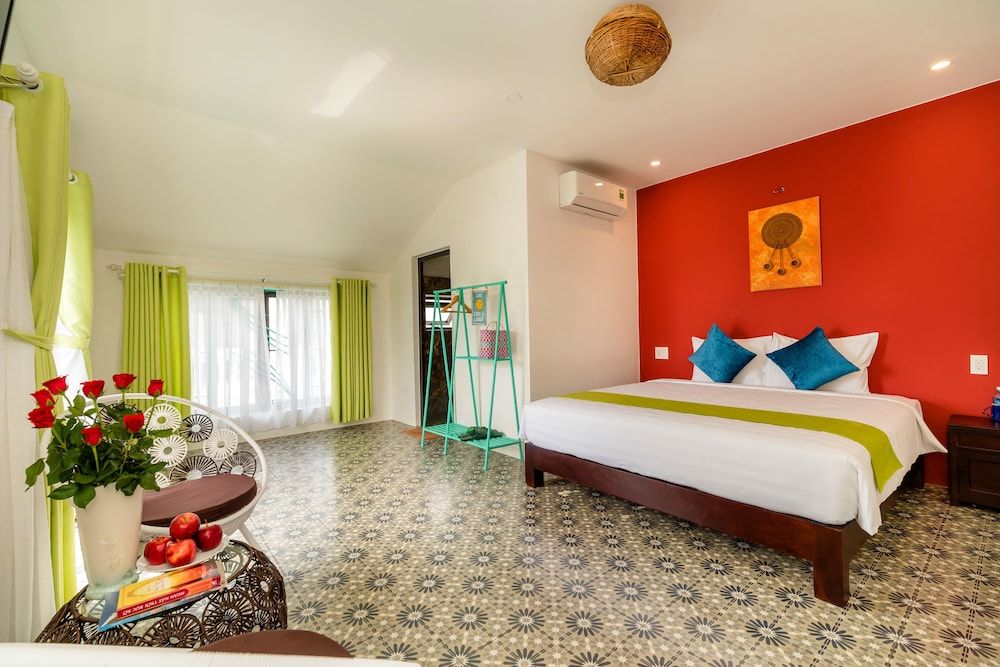 undefined Sunny Riverside Homestay 2