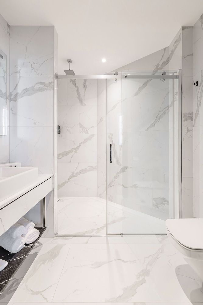 VICTORIA Hotel Klaipėda Deluxe Room 3