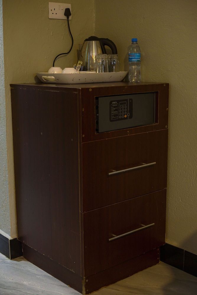 Malkia Trees Lodge Deluxe Triple Room 15