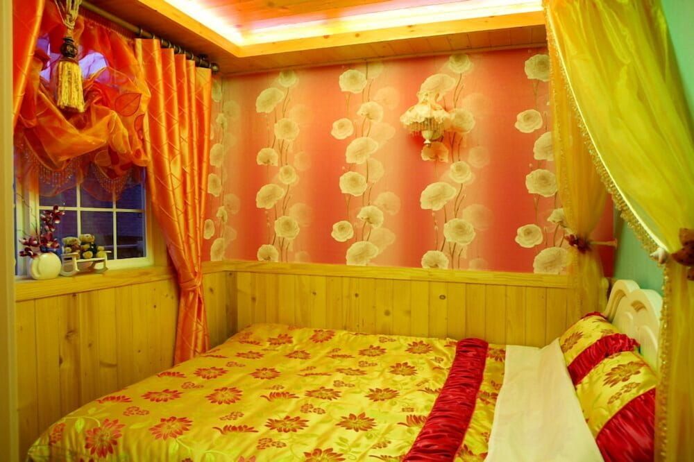 Supsok pretty pension Room (Fox and wolf)