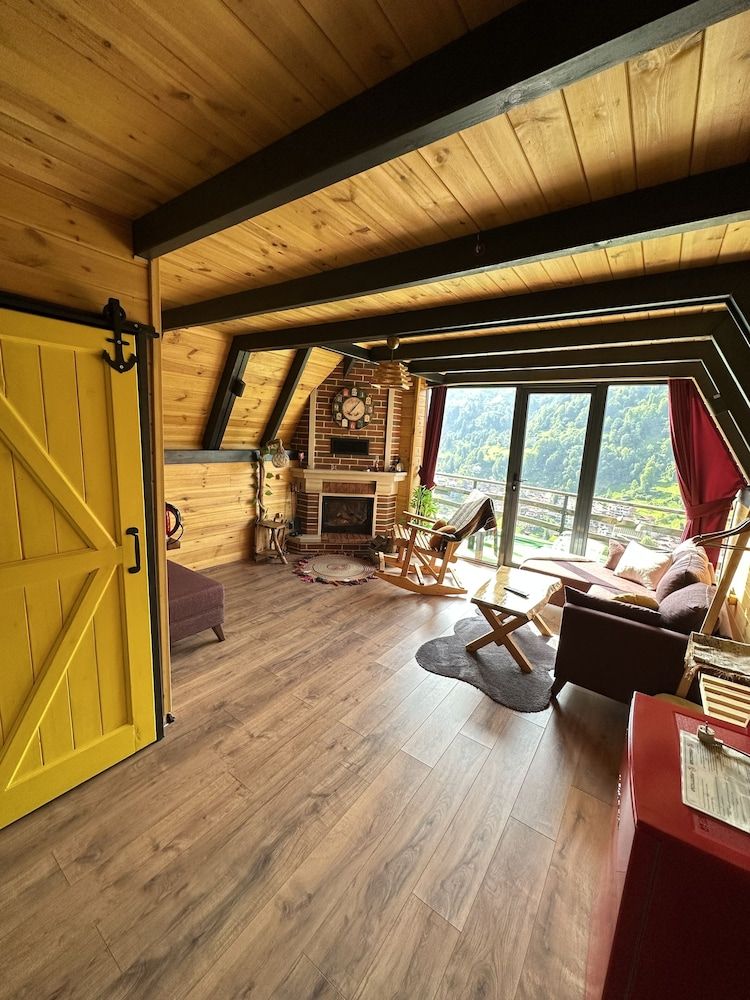 Puleri Suit Bungalow Sana Room 9