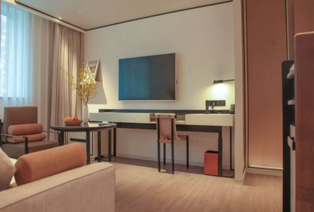 undefined THE MUMIAN HOTEL Shenzhen Luohu 4
