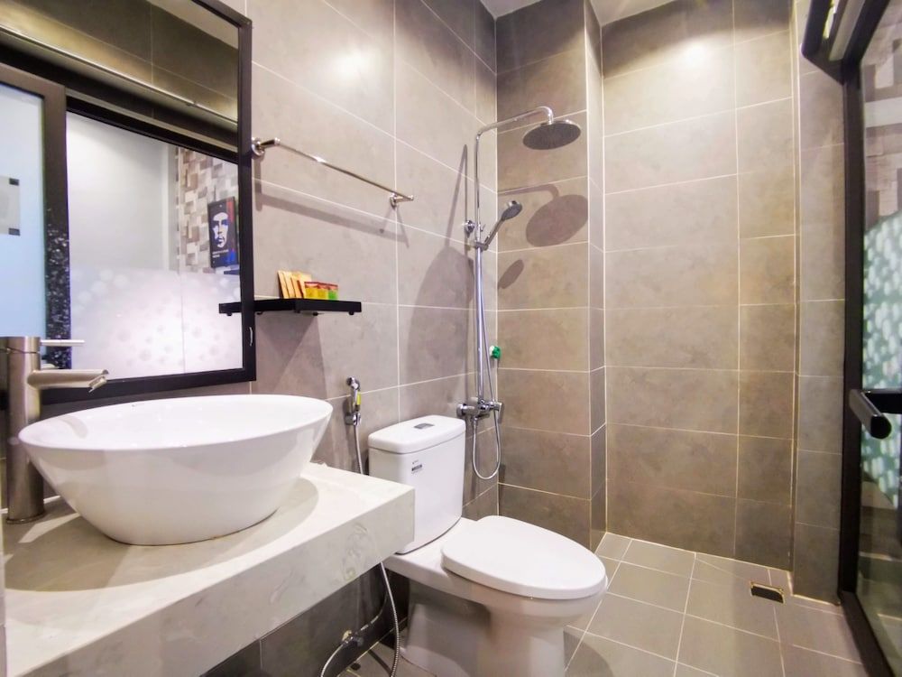 Dalat Che House Deluxe Double Room 7