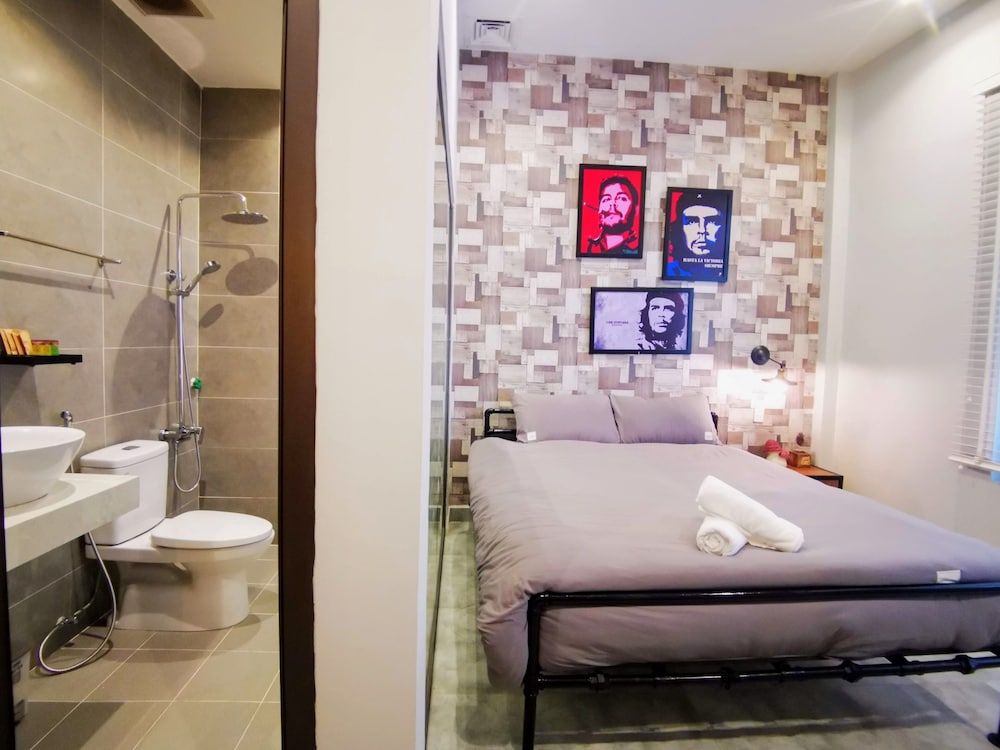 Dalat Che House Deluxe Double Room 6