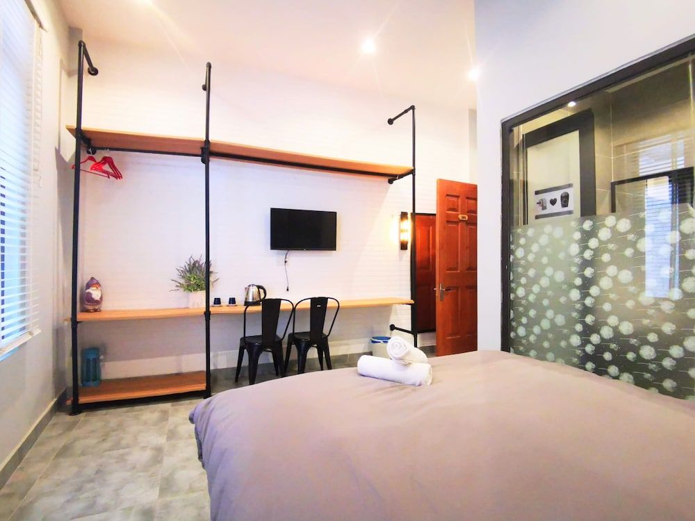 Dalat Che House Deluxe Double Room 4