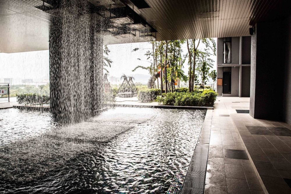 undefined Expressionz Professional Suites by Plush 3