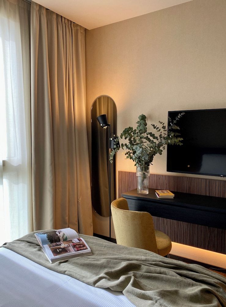 Litta Palace Milano Classic Double Room 5