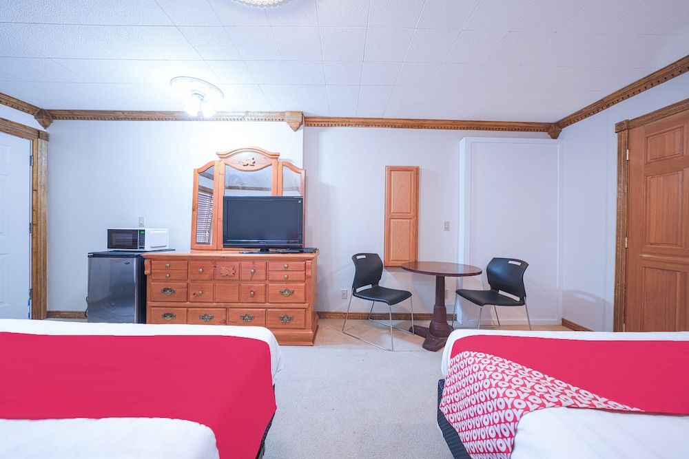 Oyo Hotel Portland Or Near Airport Room, 2 Queen Beds 11