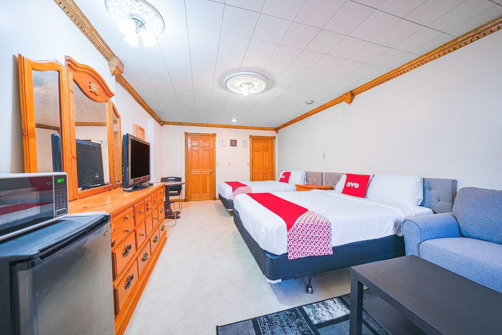 Oyo Hotel Portland Or Near Airport Room, 2 Queen Beds 3