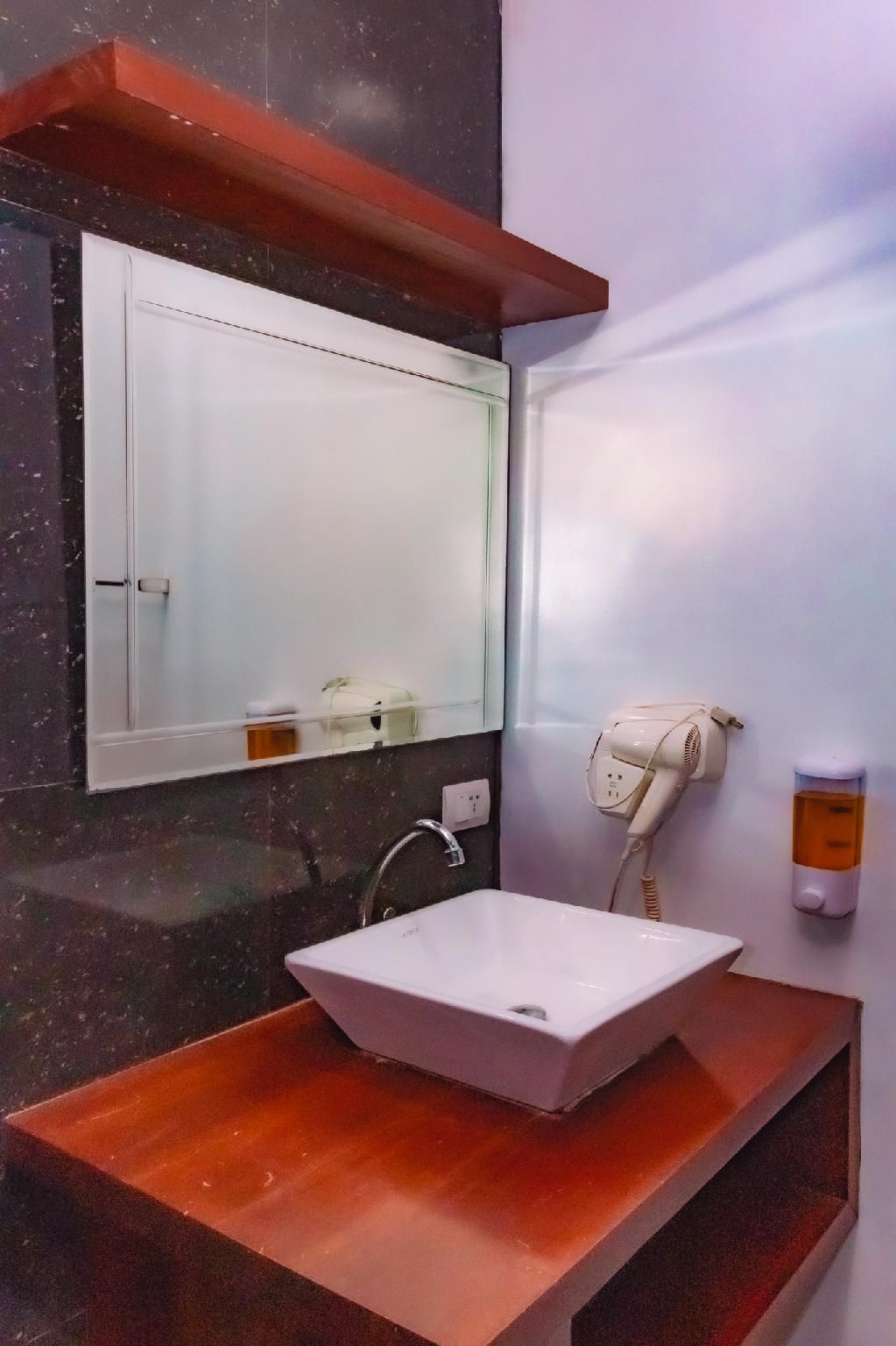 Marqis Sunrise Sunset Resort and Spa Cottage Family