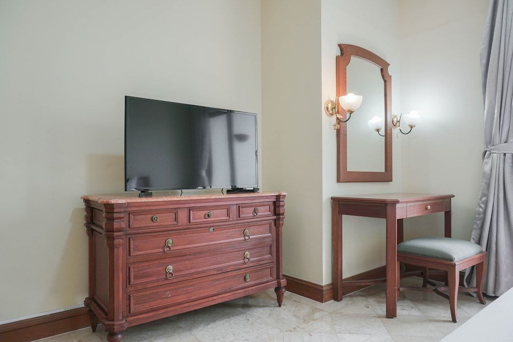 undefined Big And Cozy 2Br + 1 At Somerset Grand Citra Apartment 4