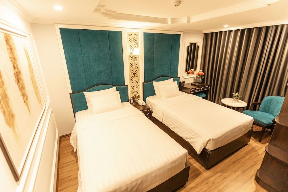 undefined Hồng Vận Hotel 8