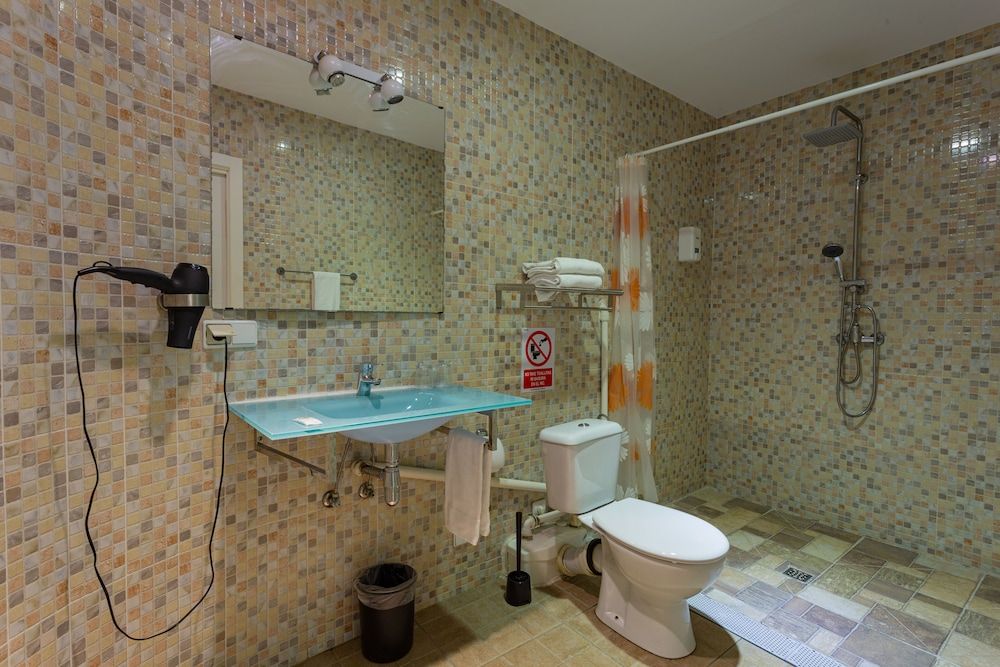 Casual Blue Double Room 11