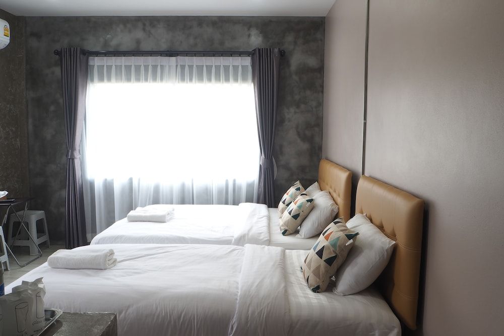 Ban Kaeng Resort Quadruple Room 6