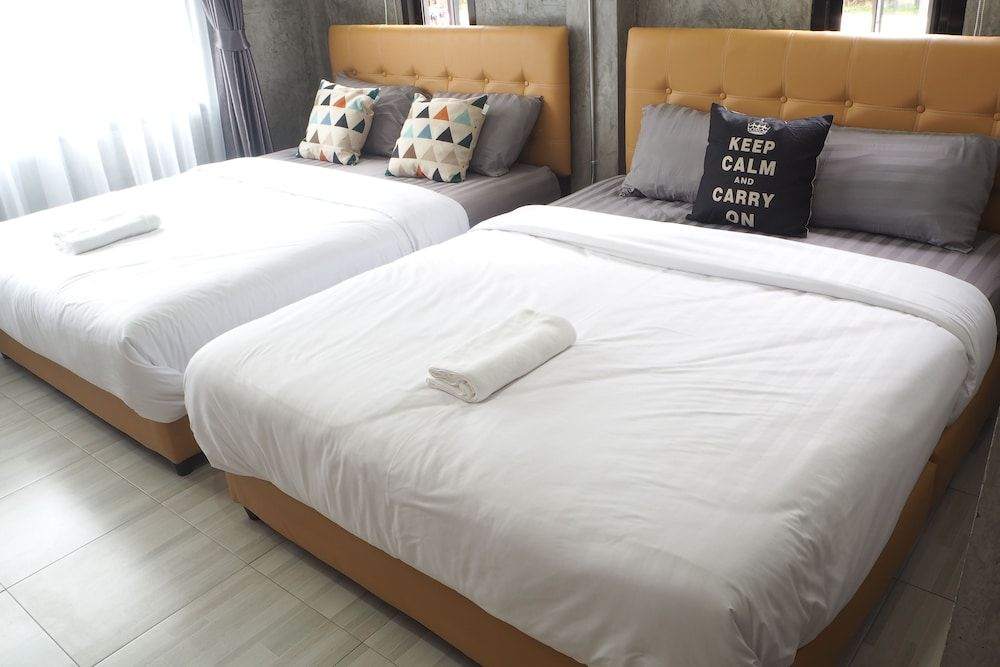 Ban Kaeng Resort Quadruple Room 8