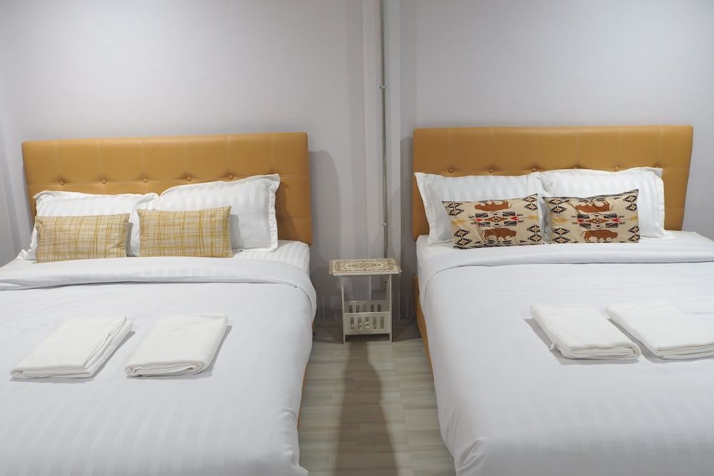 Ban Kaeng Resort Quadruple Room 5