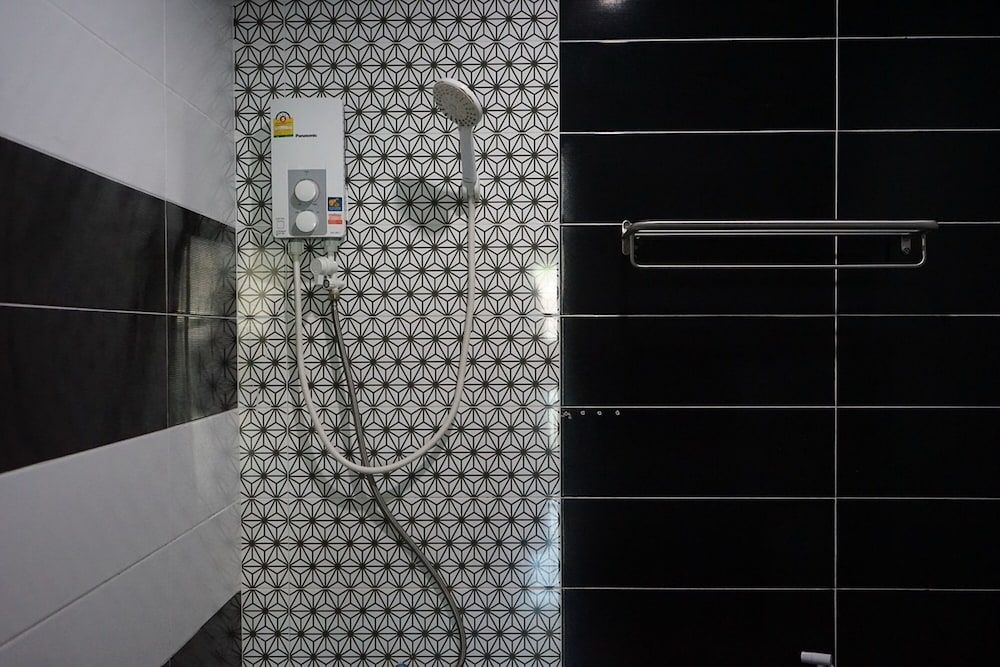 Chaiyai River Front Hotel Family Suite 14