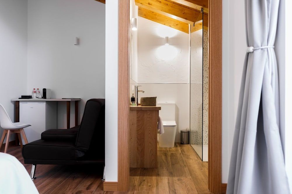 Posada Rural Fuente Juliana Triple Room, Ensuite 13