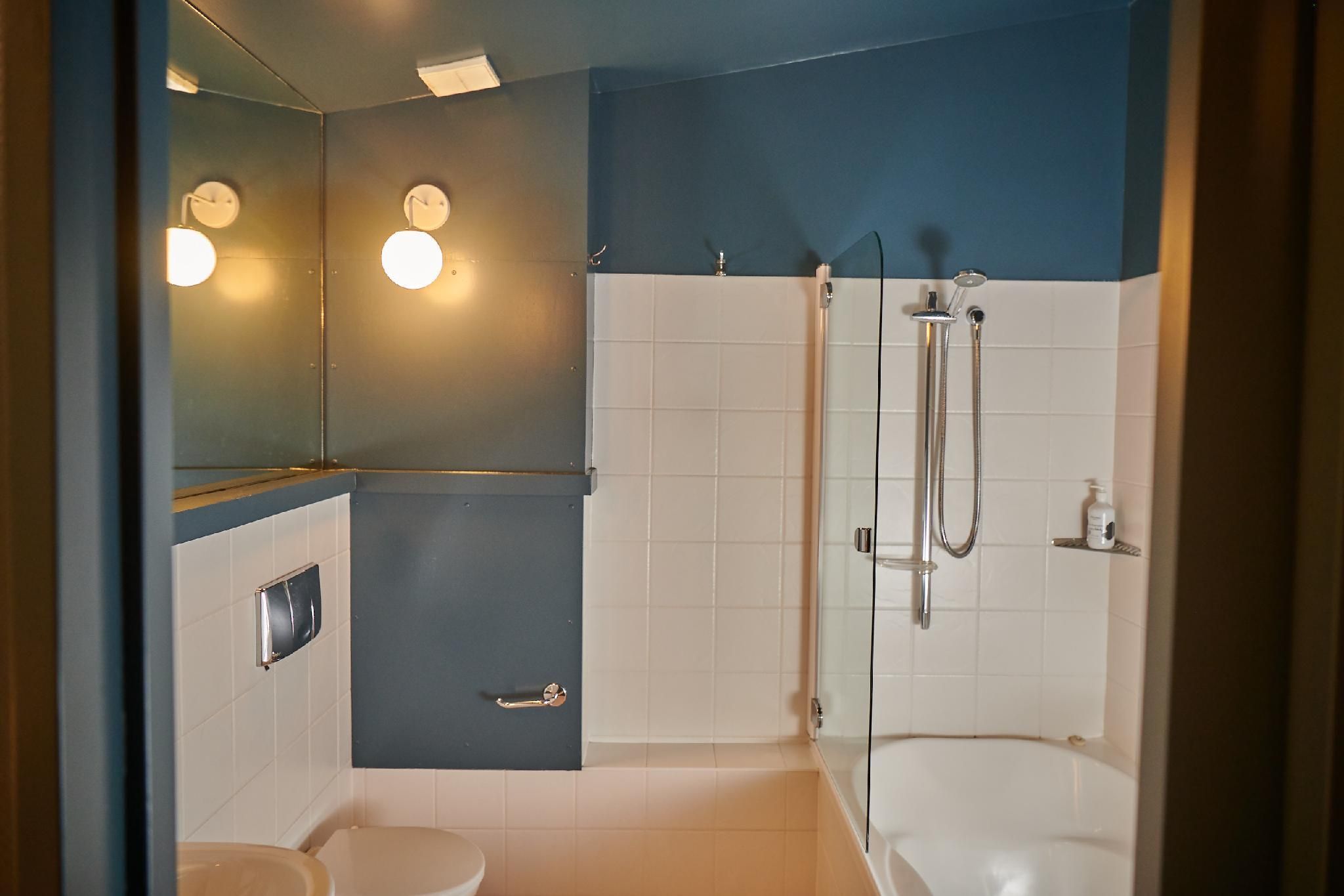 undefined The Central Hotel Queenstown, A Naumi Chapter 8