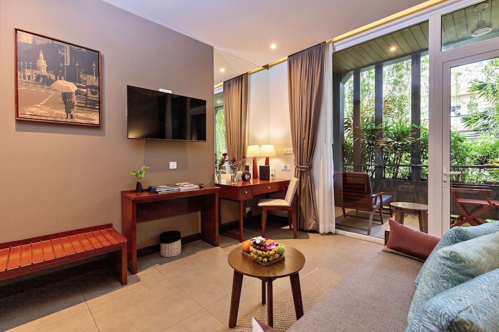 Indra Hotel Junior Studio Suite 11