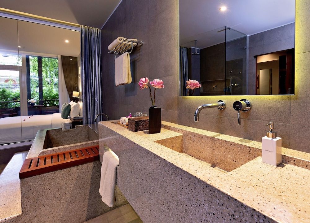 Indra Hotel Junior Studio Suite 7