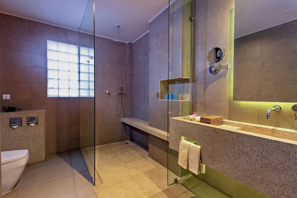 undefined Indra Hotel 5