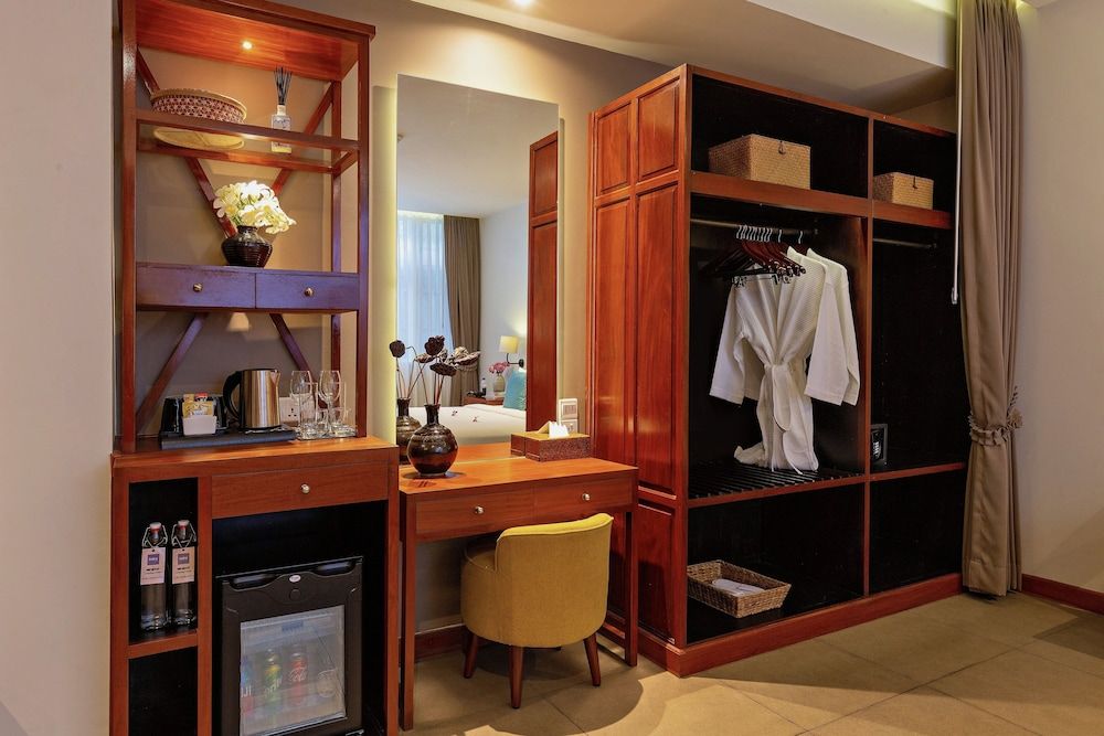 undefined Indra Hotel 10