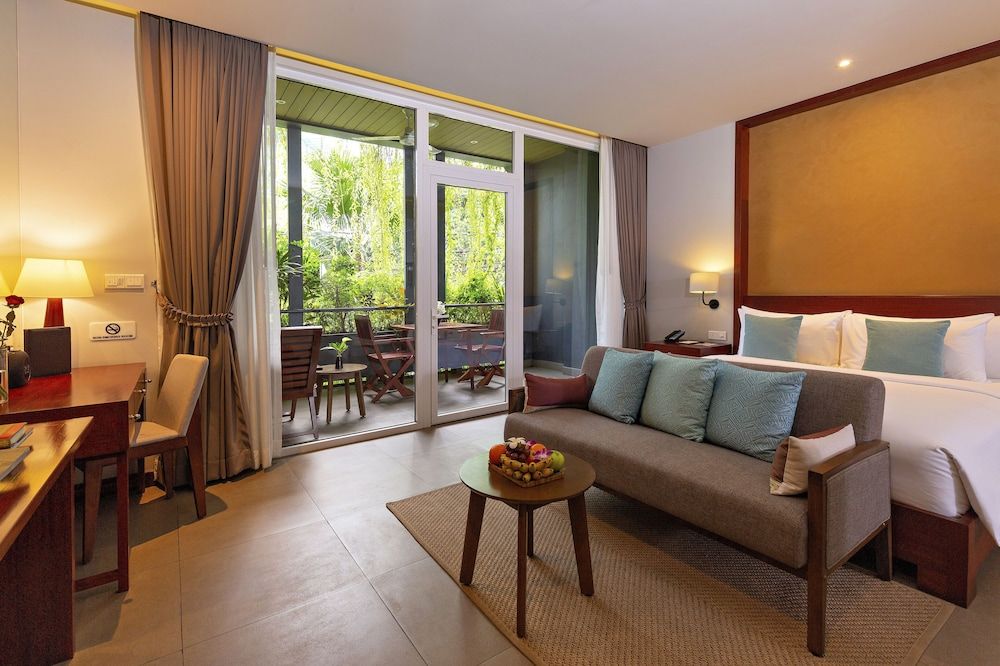 Indra Hotel Junior Studio Suite 16