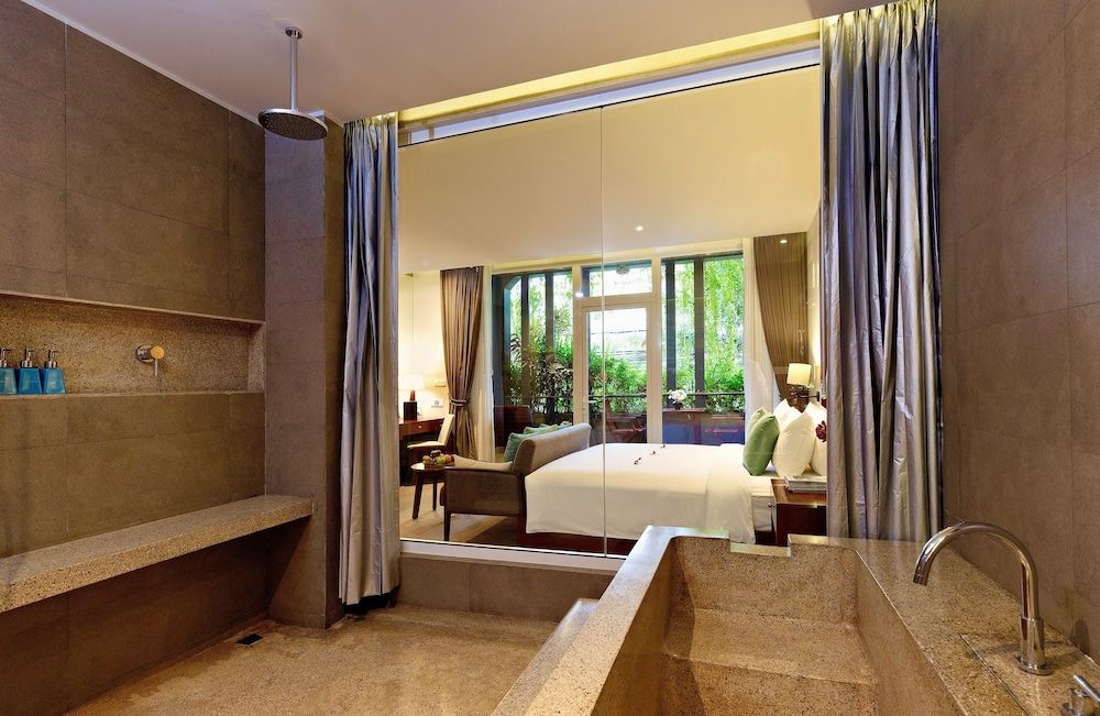 Indra Hotel Junior Studio Suite 15