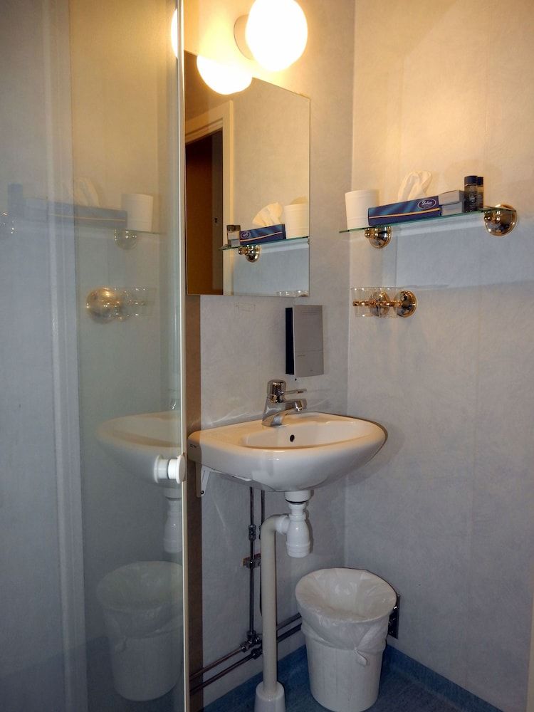 Grand Hotell Bollnäs Family Room 9