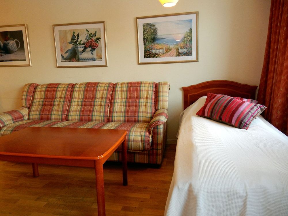 Grand Hotell Bollnäs Family Room 2