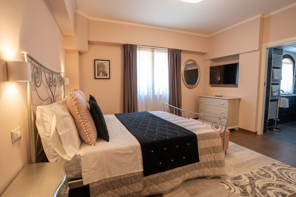 Il Castellaccio Comfort Room, 1 Double Bed 3