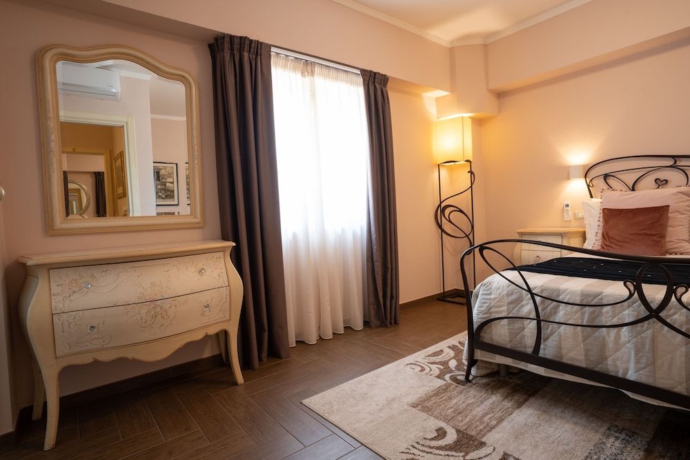 Il Castellaccio Luxury Room, 1 Double Bed 8