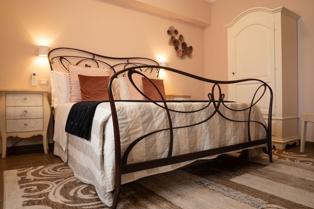 Il Castellaccio Luxury Room, 1 Double Bed 2