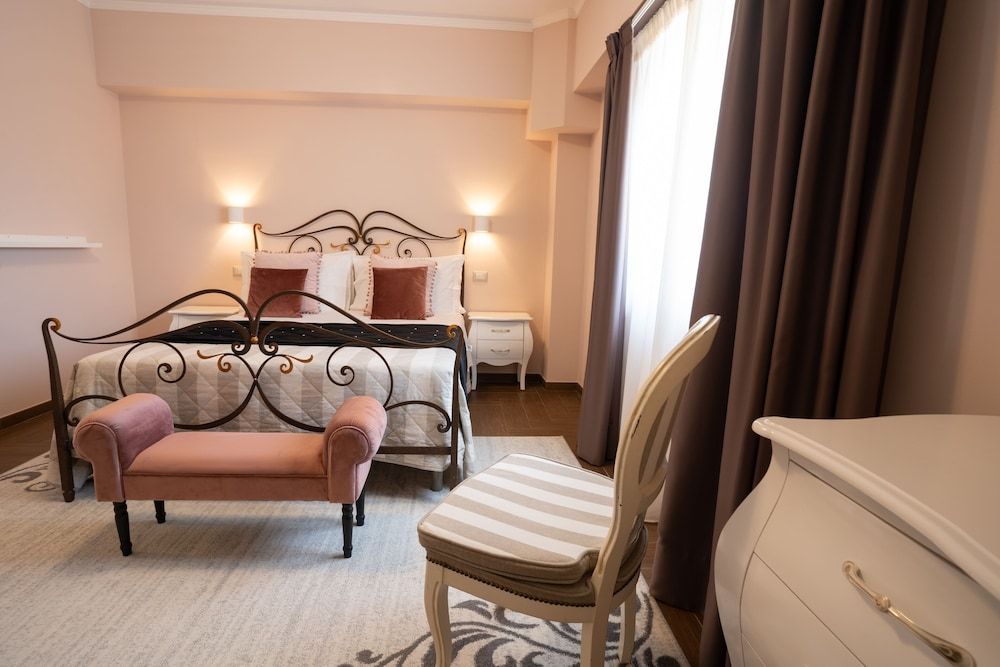 Il Castellaccio Deluxe Room, 1 Double Bed 6