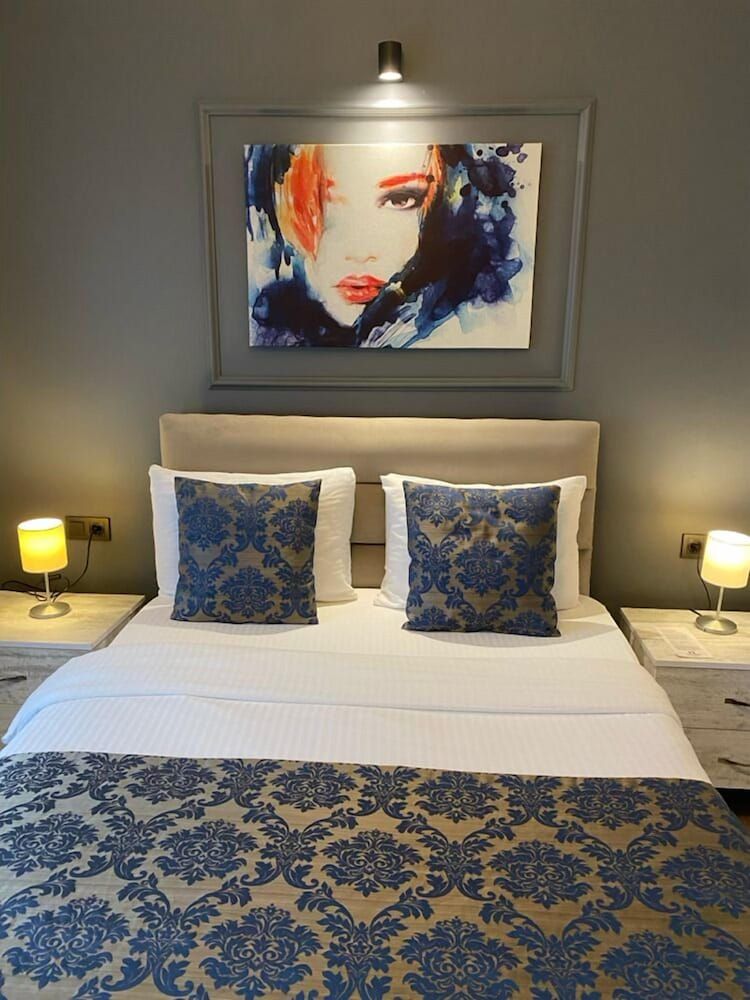 12 Rooms Boutique Hotel Double Room 2