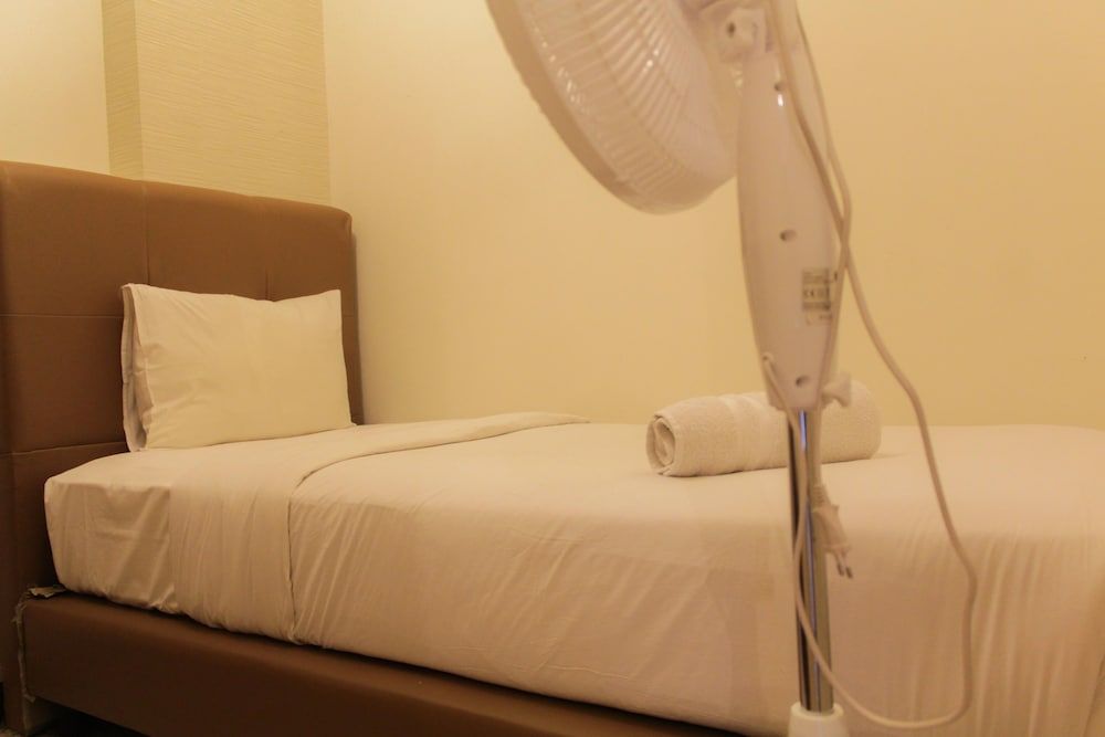 undefined Cozy 2BR at 19 Avenue Apartment 4