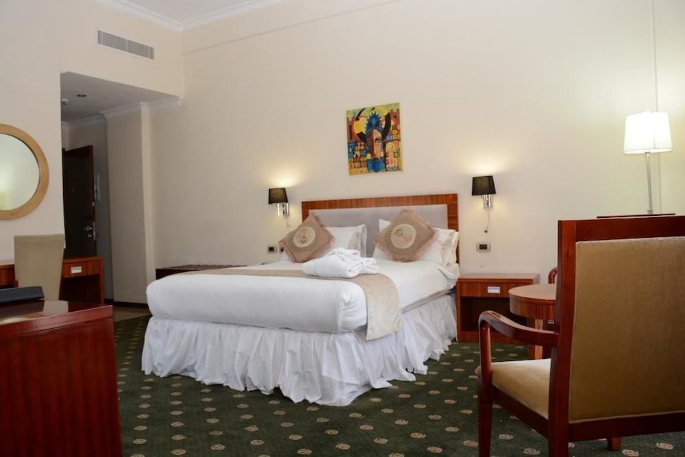 undefined Kenenisa Hotel 5
