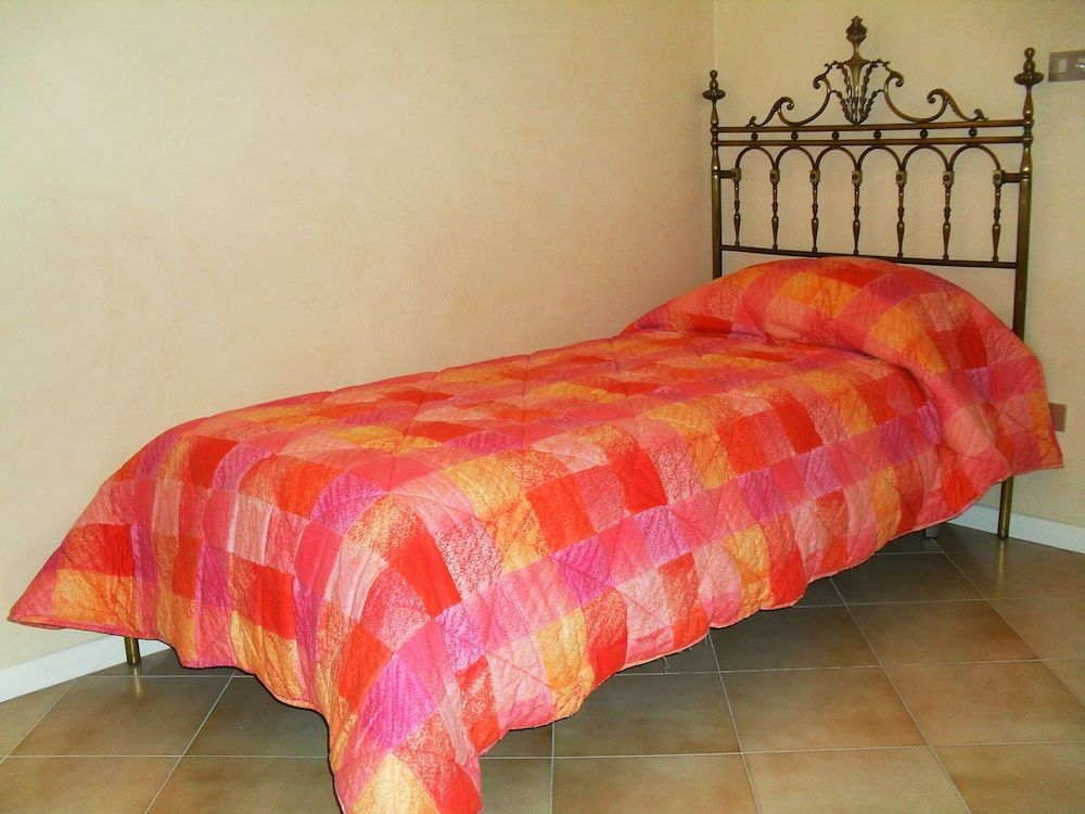 I 13 Cavalieri Guest House Deluxe Single Room