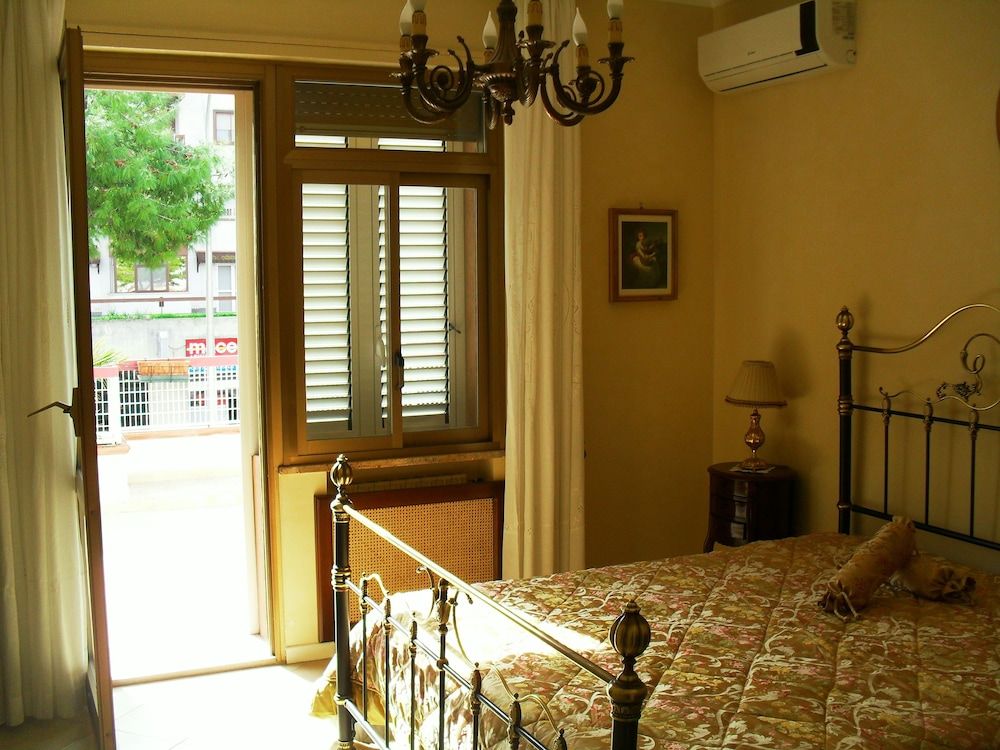I 13 Cavalieri Guest House Comfort Triple Room 7