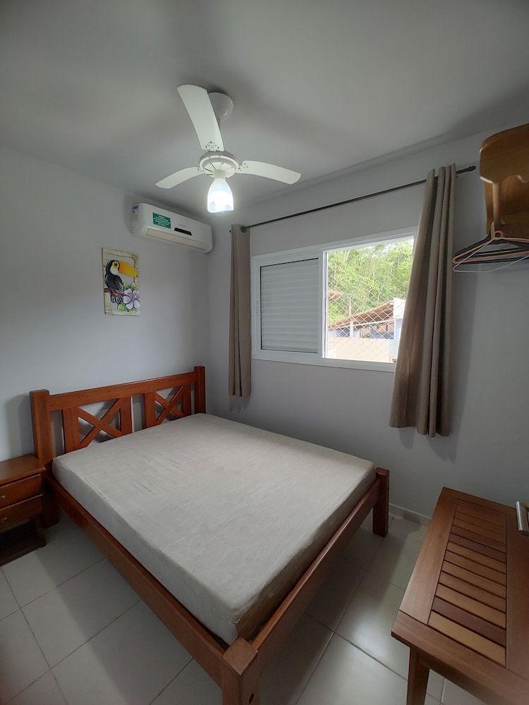 Superior Apartment, 2 Bedrooms, Pool View