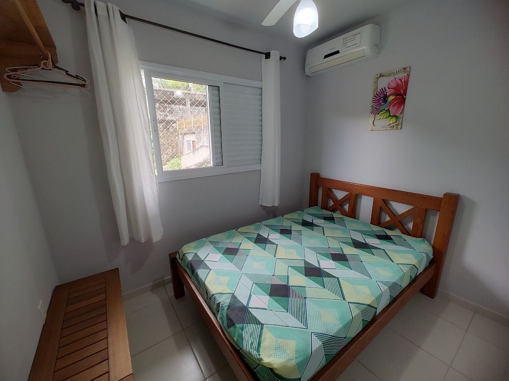 Superior Apartment, 2 Bedrooms, Mountain View