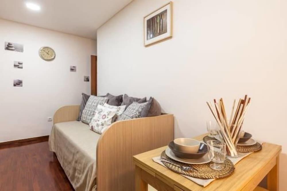 Barnabe Apartment Comfort Apartment, 1 Bedroom, City View 15