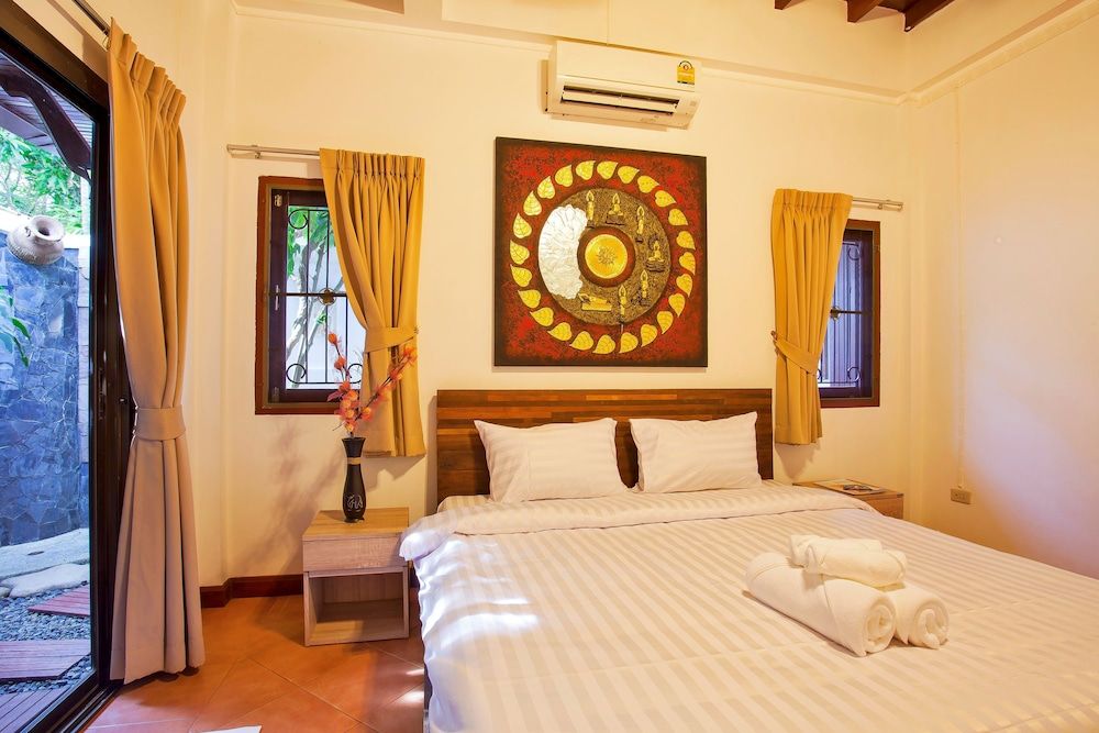 Unique Thai Style 4BR Pool Villa Nikkie 4 Bedrooms Pool Villa 8