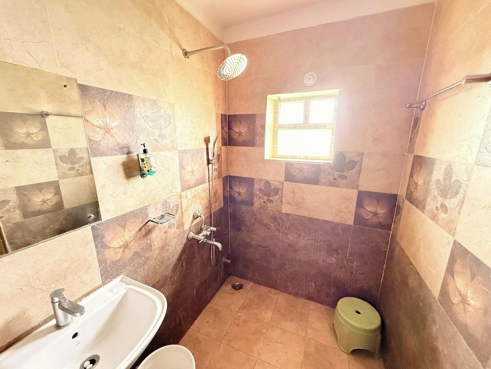 PARADISE PREMIUM Deluxe Double Room 20